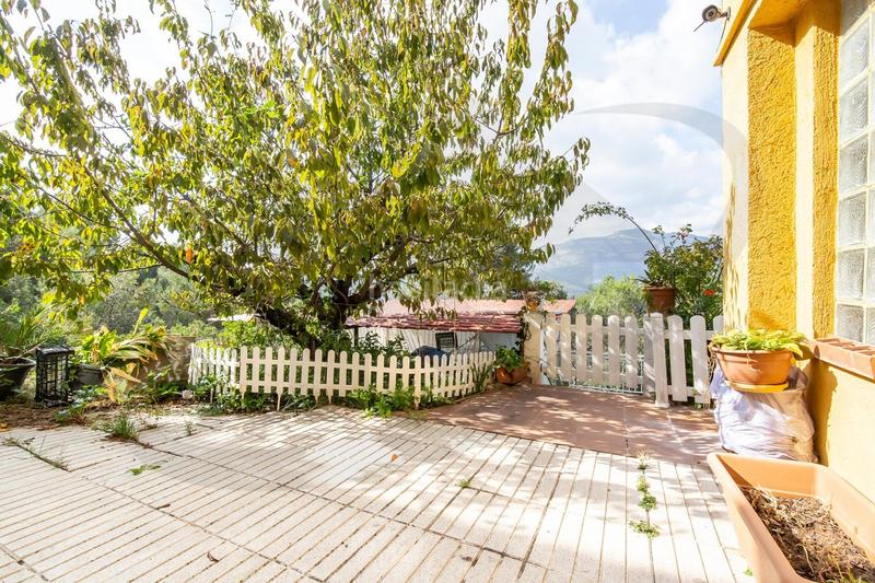 Foto 09d424d8-4a92-4fb0-ac9a-75d2e6215fec. Masía casa a 4 vientos con piscina en Airesol Castellar del Vallès