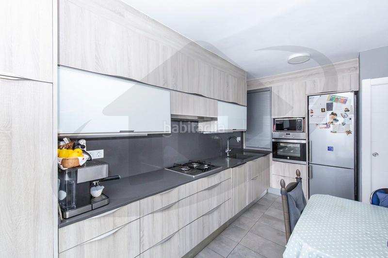 Foto 3e81d3cc-7911-4e2e-8a51-3be96ccc1a9c. Masía casa a 4 vientos con piscina en Airesol Castellar del Vallès