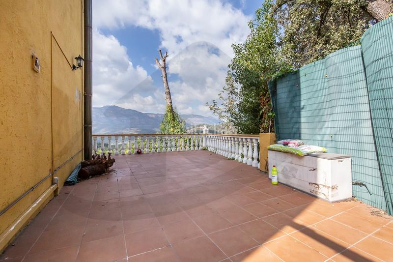 Foto 81077070-6f61-46b5-a9e6-f4a992c9a0fe. Masía casa a 4 vientos con piscina en Airesol Castellar del Vallès