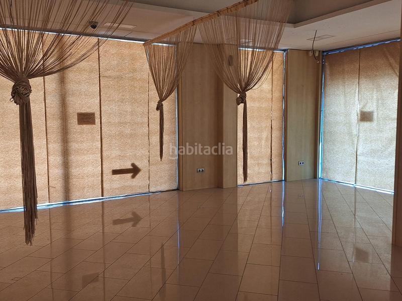 Foto b0f07d7a-959c-4cbe-b6c6-271ac9b34b15. Local comercial local exclusivo en pleno centro en Terrassa
