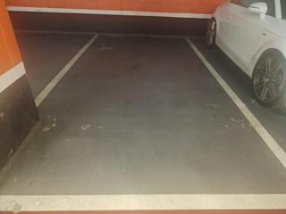 Lloguer Aparcament cotxe a Creu Alta. Plaza de parking en alquiler al lado de el corte inglès