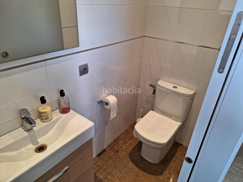 Foto a7ea9408-be40-4205-8c9d-a6178227cf06. Local comercial a Eixample Sabadell
