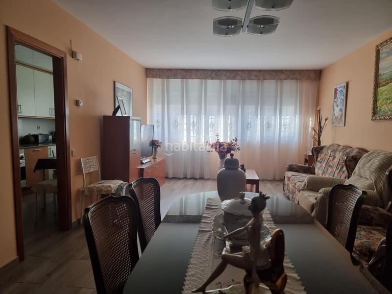 Foto c1a76aa3-7ac4-4add-b434-54397ffe087e. Piano terra con parcheggio in Poble - Casc Antic Castellar del Vallès