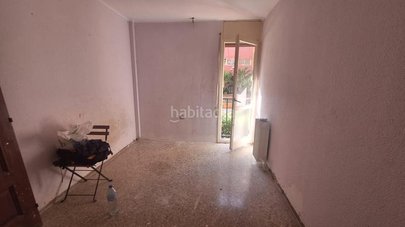 Foto ae41b214-385e-47b1-9edc-87a424fe18fe. Piso propiedad que cuenta con ascensor y área comunitaria. en Sabadell
