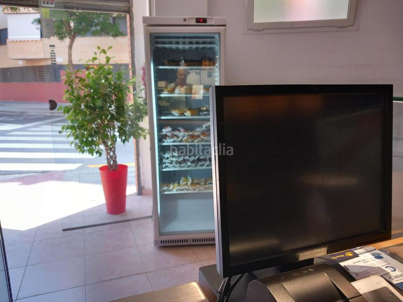 Foto 0691eb03-eedd-4517-b2ef-39e2e3ac88d3. Pas-de-porte local commercial dans Espai Tolra - Els Pedrissos - Can Carner Castellar del Vallès