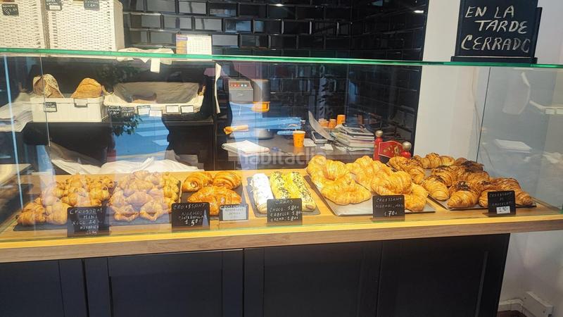 Foto c0bd6fea-4005-4a2f-b638-38e813a1c331. Pas-de-porte local commercial dans Espai Tolra - Els Pedrissos - Can Carner Castellar del Vallès