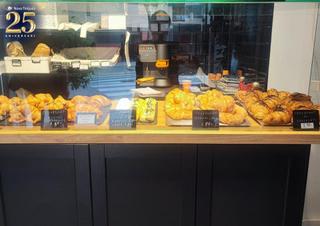 Transfer Business premise in Espai Tolra - Els Pedrissos - Can Carner. Panaderia en pleno funcionamiento en traspaso