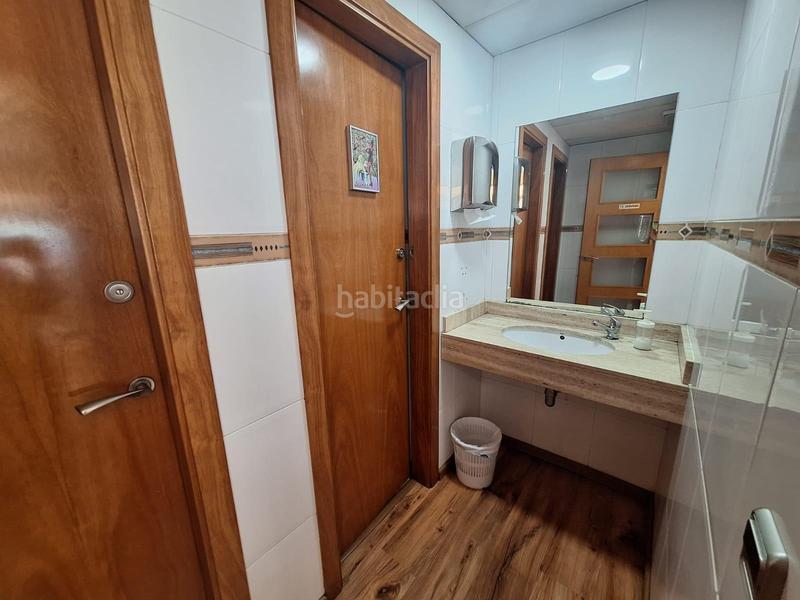 Foto 14b5fc7e-e2d7-4446-a64d-c8239c5830ac. Traspàs local comercial a Espai Tolra - Els Pedrissos - Can Carner Castellar del Vallès