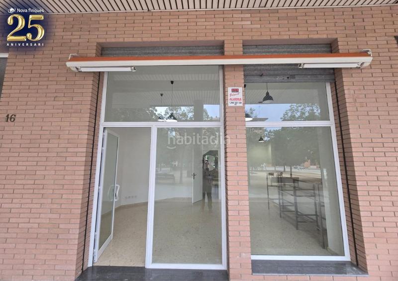 Foto 6484849f-094f-4ddf-81c1-2e04e6149635. Alquiler local comercial  en zona peatonal en Castellar del Vallès