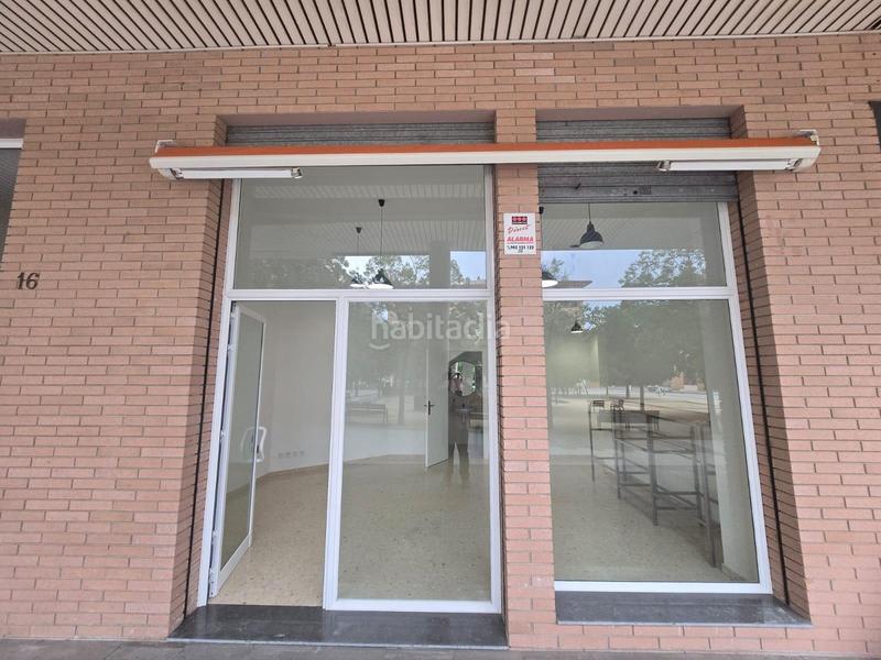 Foto b53f959b-1eb6-4b82-af19-e4a6a8e82647. Alquiler local comercial  en zona peatonal en Castellar del Vallès