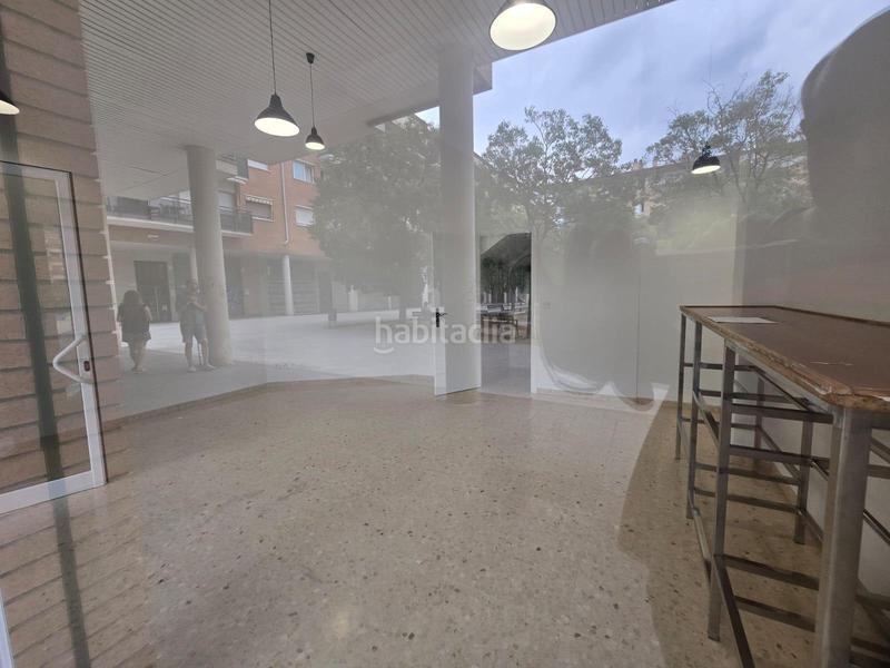 Foto f2fac000-bd13-4038-a124-3711c708cc63. Alquiler local comercial  en zona peatonal en Castellar del Vallès