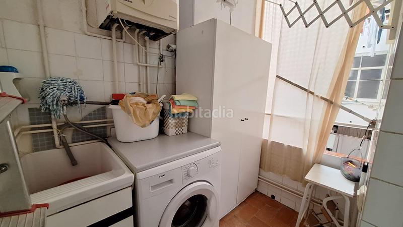 Foto acd01fd0-3531-4d77-8830-84bb91fa60e4. Piso gran piso de 4 dormitorios junto la plaza de la creu de barbera. en Sabadell