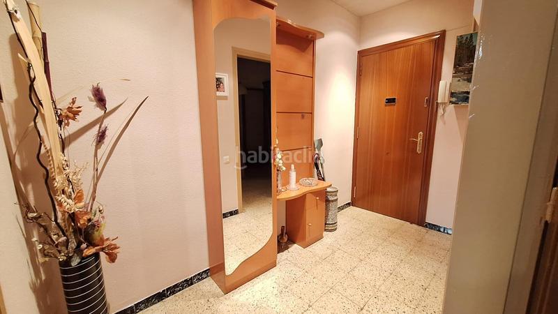 Foto bd4adb86-af94-4344-b1f7-62f6b65f541c. Piso gran piso de 4 dormitorios junto la plaza de la creu de barbera. en Sabadell
