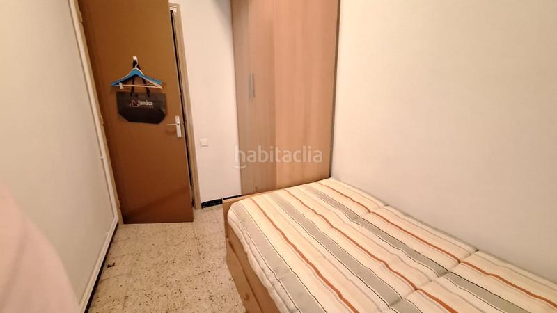 Foto c3436d9c-4c29-4508-9843-69894e362564. Piso gran piso de 4 dormitorios junto la plaza de la creu de barbera. en Sabadell