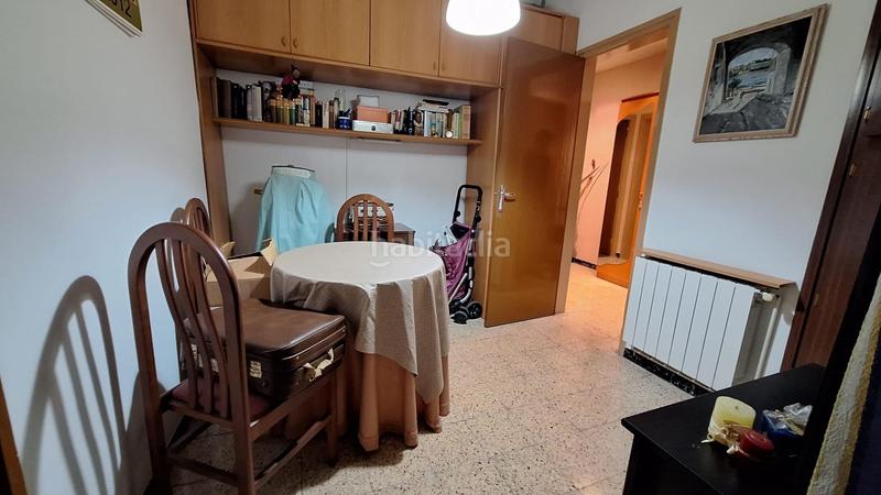 Foto d4736d2b-07dd-4d19-a0cb-e68f47504394. Piso gran piso de 4 dormitorios junto la plaza de la creu de barbera. en Sabadell