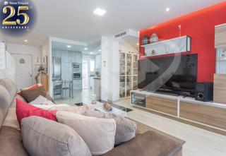 Appartamento in Ca n'Oriac. Luminoso piso con terraza, ascensor y parking incluido  listo pa