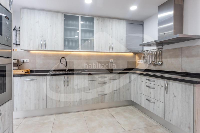 Foto 5c871dea-07f0-4483-85a8-d46f08a4b1ed. Appartement avec chauffage parking dans Ca n'Oriac Sabadell