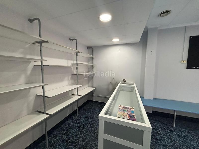 Foto 2e1351f5-59c3-45d6-8c5a-cbc7164a9180. Location local commercial dans Ca n'Oriac Sabadell