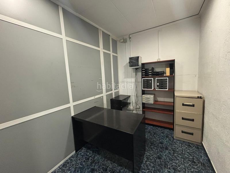 Foto 7398cb35-c19f-4860-9f97-b54d60d7fe68. Location local commercial dans Ca n'Oriac Sabadell