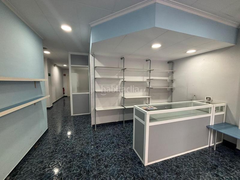 Foto a1d1de6d-b61f-4e3e-bec9-c8a5786c8420. Location local commercial dans Ca n'Oriac Sabadell