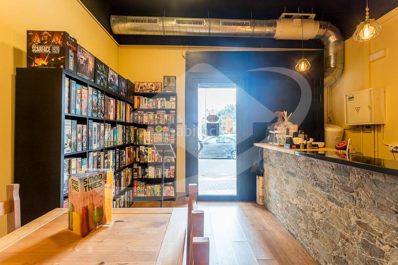 Foto b2585f11-1448-420a-a15e-8254c793b3d6. Alquiler local comercial traspaso barcafetería en eix macià en Sabadell