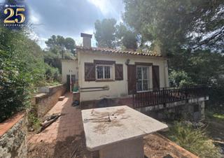 Masia a Airesol. Oportunidad casa a 4 vientos a reformar