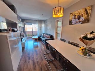 Appartement  Carrer verge de la paloma de la. Fantástico piso reformado en la creu de barberá