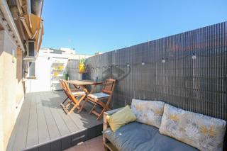 Àtic a Barri Antic. Ático con terraza privada y ascensor  barberà del vallès