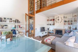Masia a Sentmenat. Casa con piscina en can canyameres