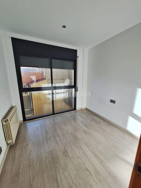 Foto fedb86c5-0584-41b7-ac74-98ad12c3551c. Duplex with parking in Ca n'Anglada Terrassa