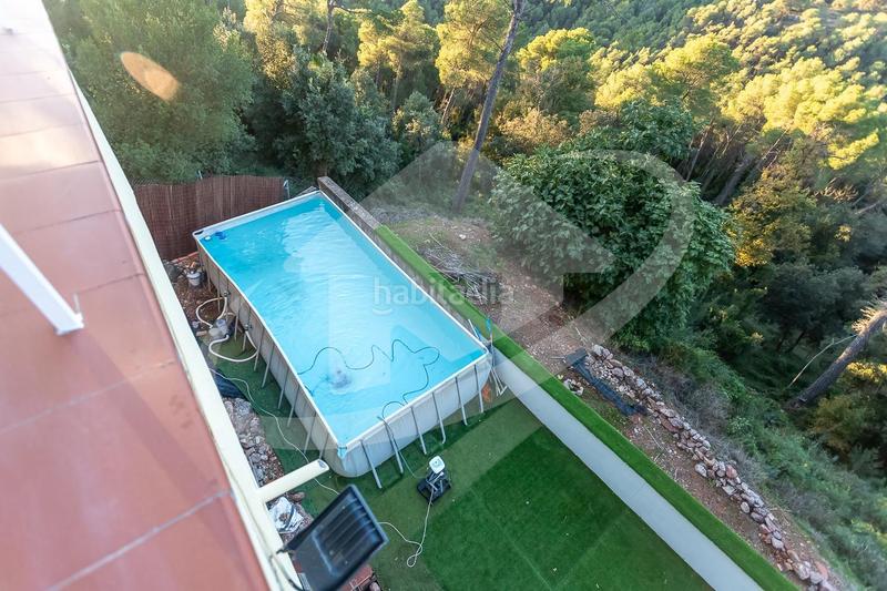 Foto 12fd07bd-4e74-464c-b556-5700fb16f348. Casa con riscaldamento piscina in Airesol Castellar del Vallès