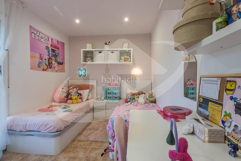 Foto 53279ae5-81f2-4bb2-862f-050d9fccd38f. Casa con riscaldamento piscina in Airesol Castellar del Vallès