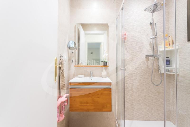 Foto 67353c7e-d30a-4be0-96f9-37fbe3922ecf. Casa con riscaldamento piscina in Airesol Castellar del Vallès