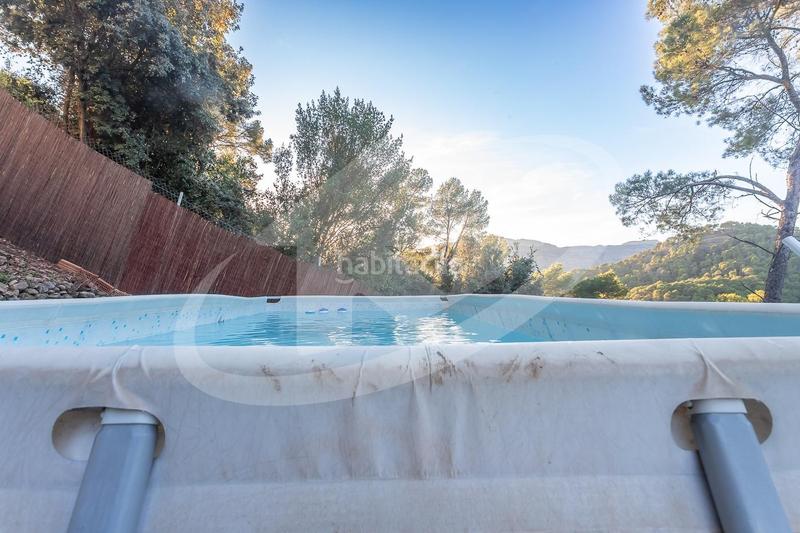 Foto 6c9a21e5-42a3-43f4-b3f7-2d932c40df83. Casa con riscaldamento piscina in Airesol Castellar del Vallès