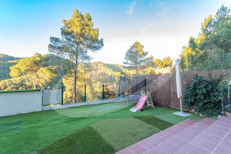 Foto 929b19c4-a381-4480-8607-564ca7c408d5. Casa con riscaldamento piscina in Airesol Castellar del Vallès