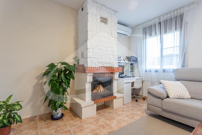 Foto adb3bfb7-871e-4db3-9b4f-e993b3c5abc0. Casa con riscaldamento piscina in Airesol Castellar del Vallès