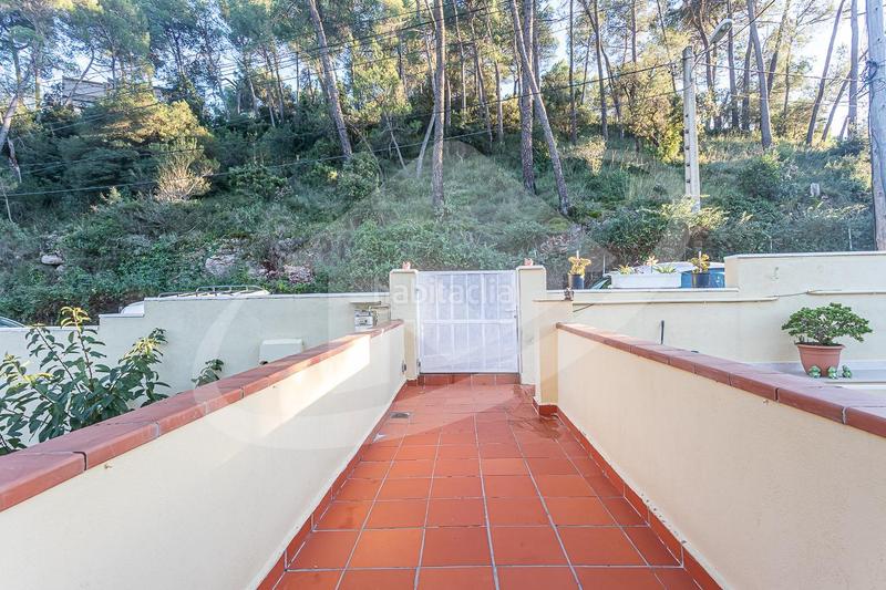 Foto c8f8dec5-4323-44ec-b3c6-b35e587628b2. Casa con riscaldamento piscina in Airesol Castellar del Vallès