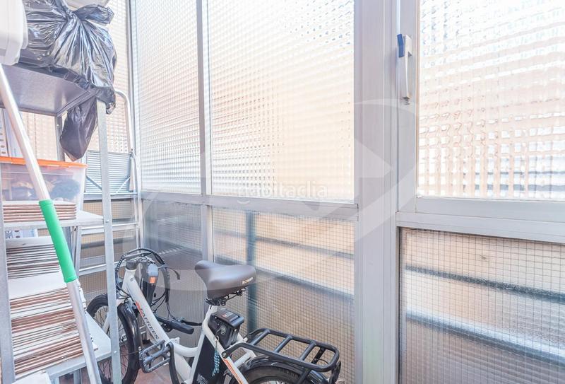 Foto 1b1739fc-c63e-4ac4-90a7-4a0de28e61b6. Piso  muy luminoso en zona centro en cerdanyola del vallés en Cerdanyola del Vallès