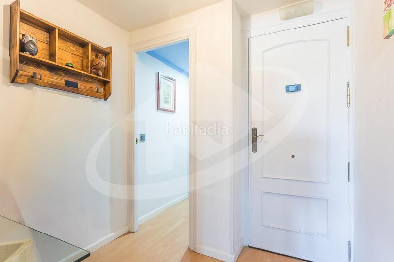 Foto b5db309b-9dd9-4070-89f9-7100c0abc893. Piso  muy luminoso en zona centro en cerdanyola del vallés en Cerdanyola del Vallès