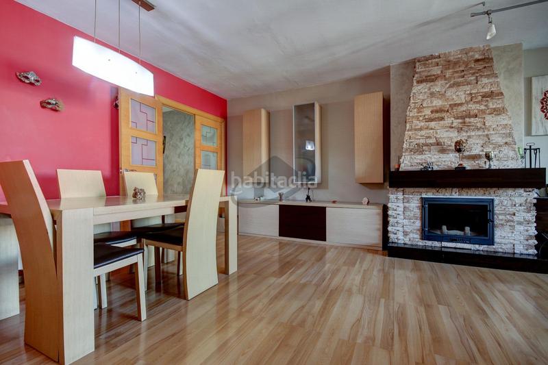 Foto 2e548d4f-1daf-4c61-b43b-a1964cddffbf. Attique avec chauffage dans Can Serra Barberà del Vallès