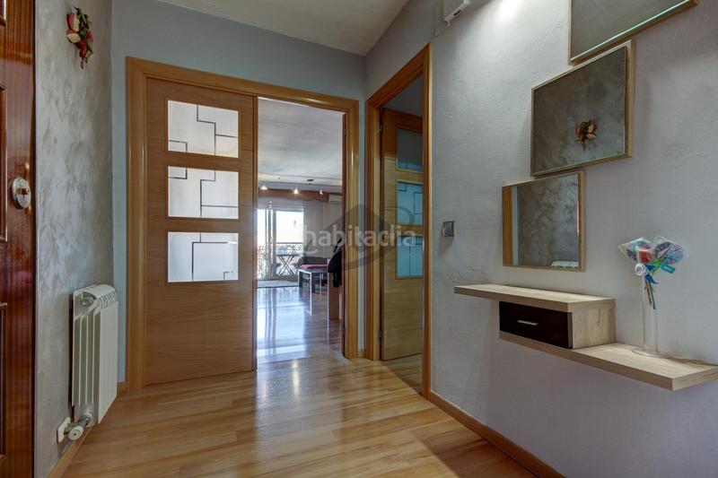 Foto 5621e31d-fcce-4033-9df1-9db0e98847a9. Attique avec chauffage dans Can Serra Barberà del Vallès