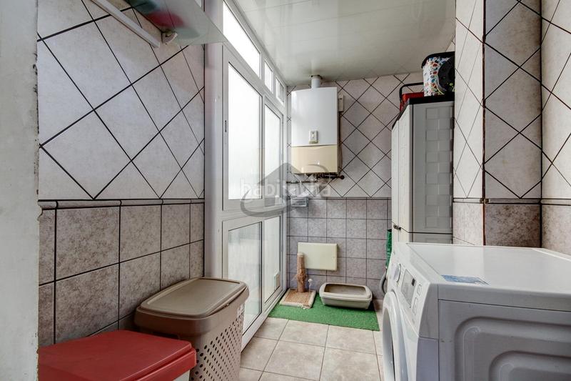 Foto 91425d6f-c0e2-4329-8616-91a15366026c. Attique avec chauffage dans Can Serra Barberà del Vallès