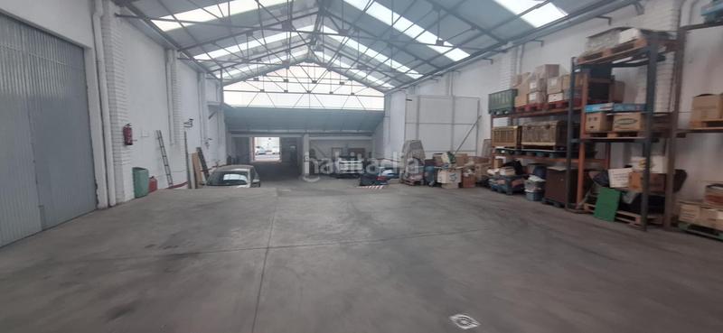 Foto e0ab6f20-8f76-41d3-9505-14d7185a12de. Lloguer local comercial a Ca n'Oriac Sabadell