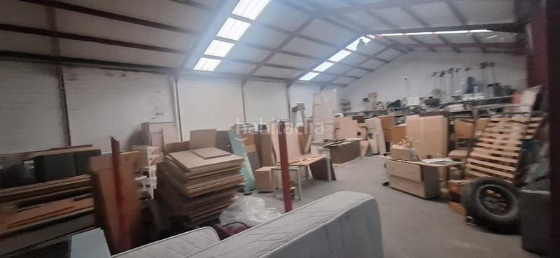 Foto 517d0f0c-0a1f-4068-90c2-a12c8ac26fc9. Location local commercial dans Ca n'Oriac Sabadell