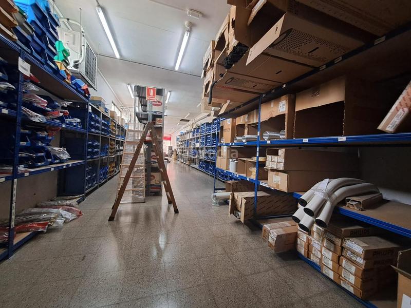 Foto aa5c42d1-10c3-4ab1-b5e2-d3a96d8d6793. Local commercial dans Gràcia Sabadell