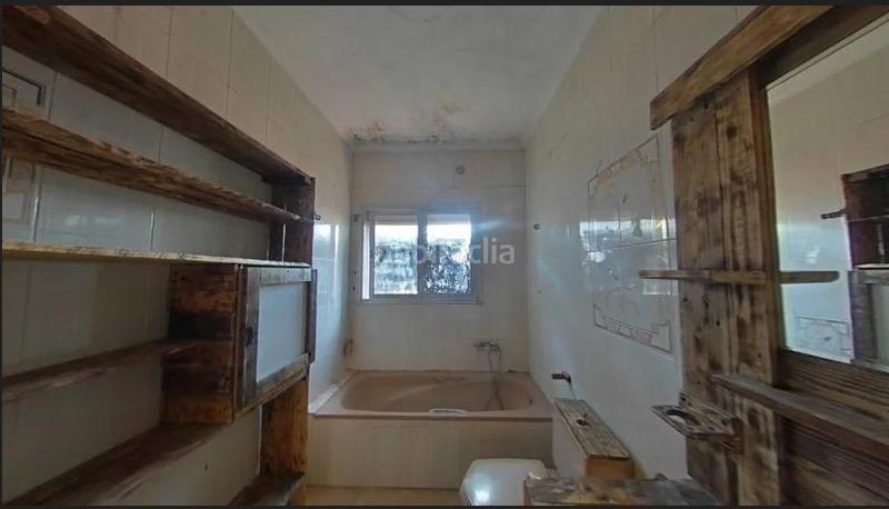 Foto 845c2095-7763-47f2-9329-a024467ae764. Haus mit parking pool in Airesol Castellar del Vallès