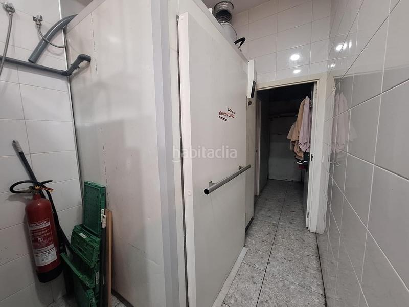 Foto 24498961-3754-4d69-8bca-4bd081260838. Pas-de-porte local commercial dans Centre Sabadell