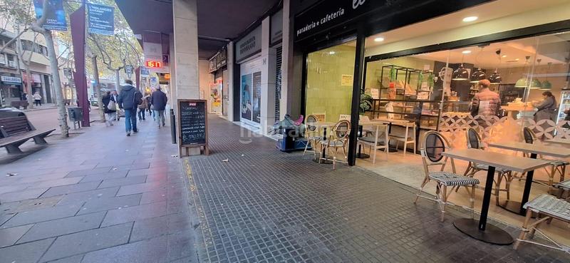 Foto d5b591f1-1294-4311-965b-82991ff7ba6e. Pas-de-porte local commercial dans Centre Sabadell