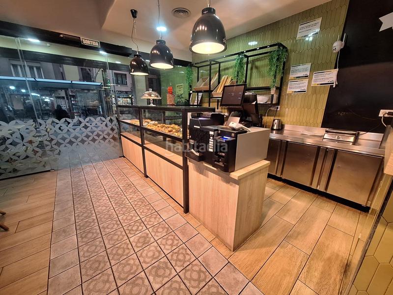 Foto 34cb990b-642a-4d48-9777-7d5fe54cd304. Trapasso locale commerciale in Centre Sabadell