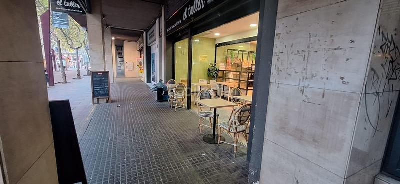 Foto 4c1d9ce6-f86b-4e8c-8a01-697be34a7c6c. Trapasso locale commerciale in Centre Sabadell